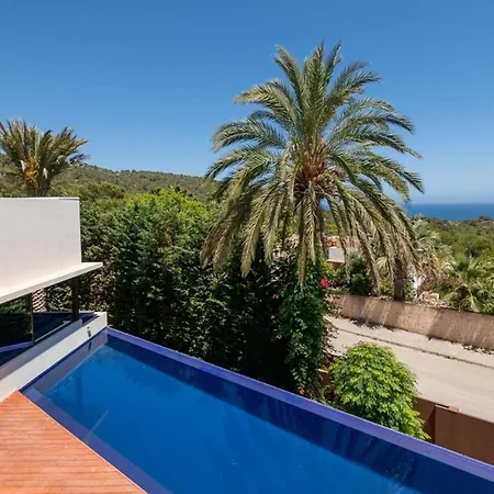 Apartment Villa Vanessa Near Beach